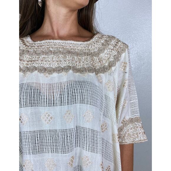 vintage 70s Cream OAXACAN Mexican Heavy EMBROIDERED CAPE top os cut out handmade - Picture 6 of 10